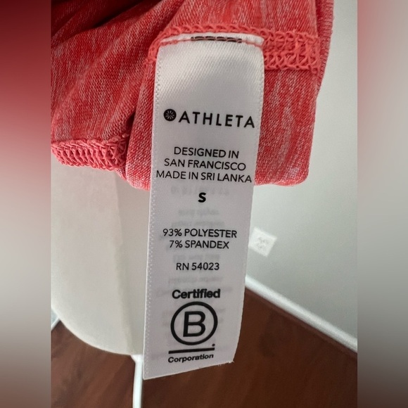 Athleta Tank Top with Gatorade logo Size Small orange - Picture 4 of 7